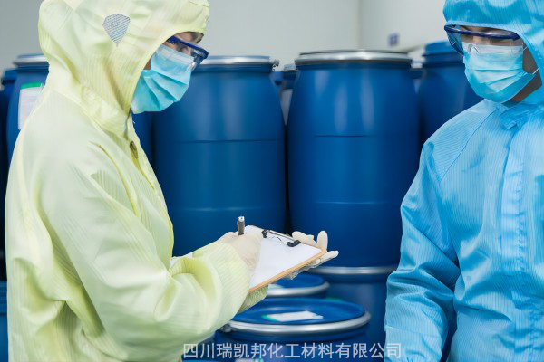 十六烷基三甲基溴化銨的性質及用途(圖1) 十六烷基三甲基溴化銨的性質及用途(圖1)